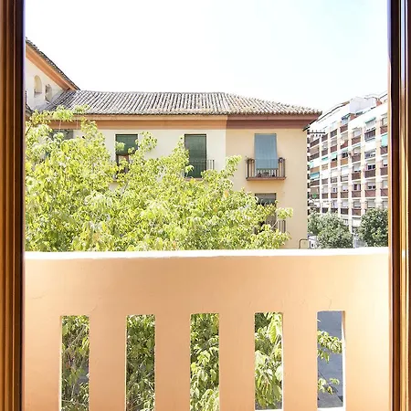 Bright & Elegant Centre 3 Bedroom * غرناطة