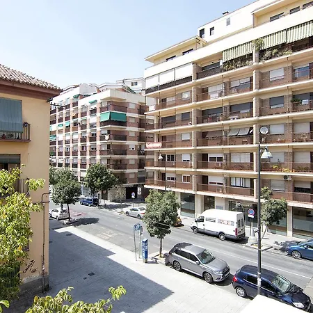 Bright & Elegant Centre 3 Bedroom غرناطة